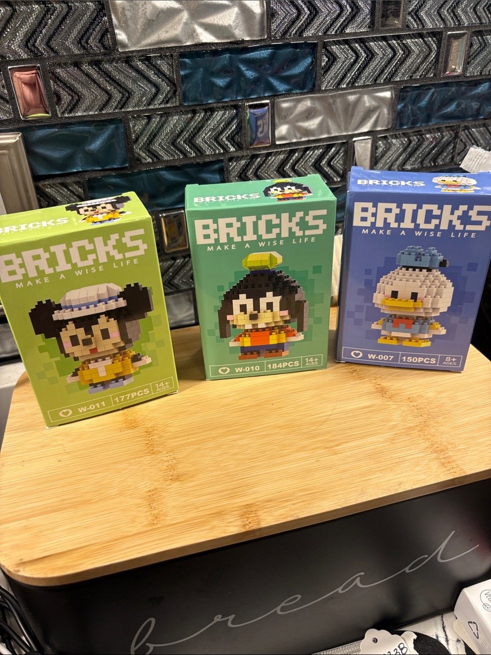 Green Character Building Set - 184pcs